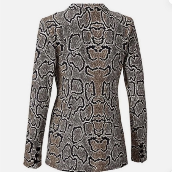 Cabi Python Blazer - Picture 6 of 11